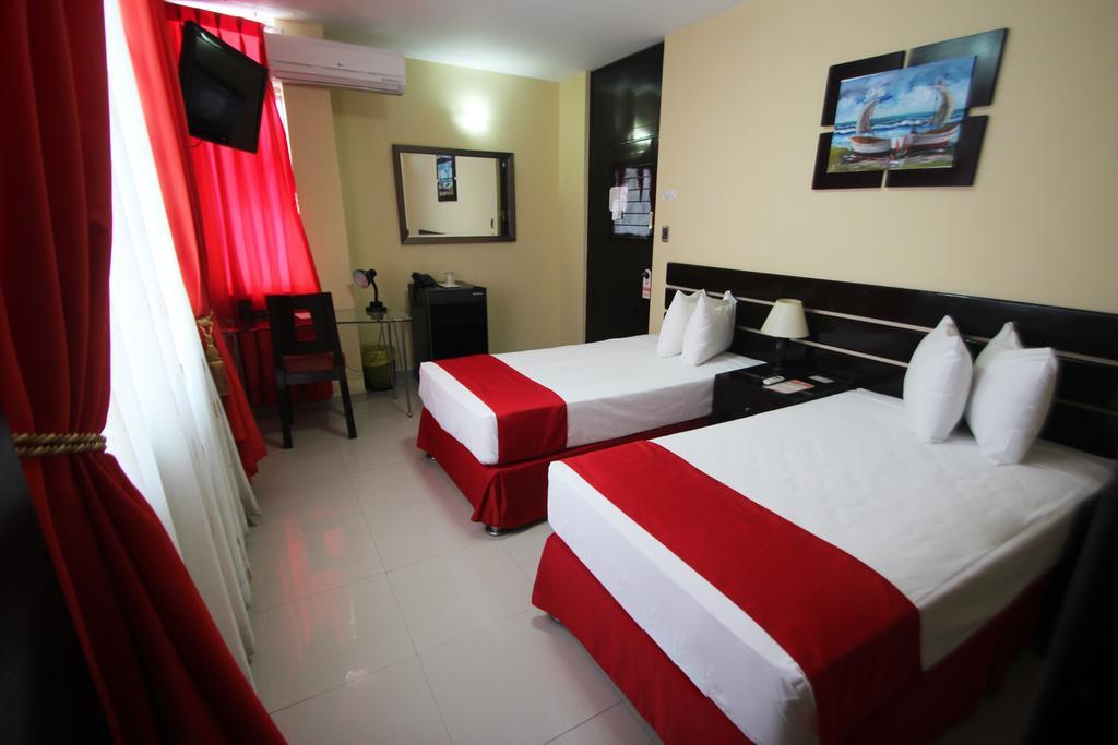 Hotel B'Liam Тумбес Экстерьер фото